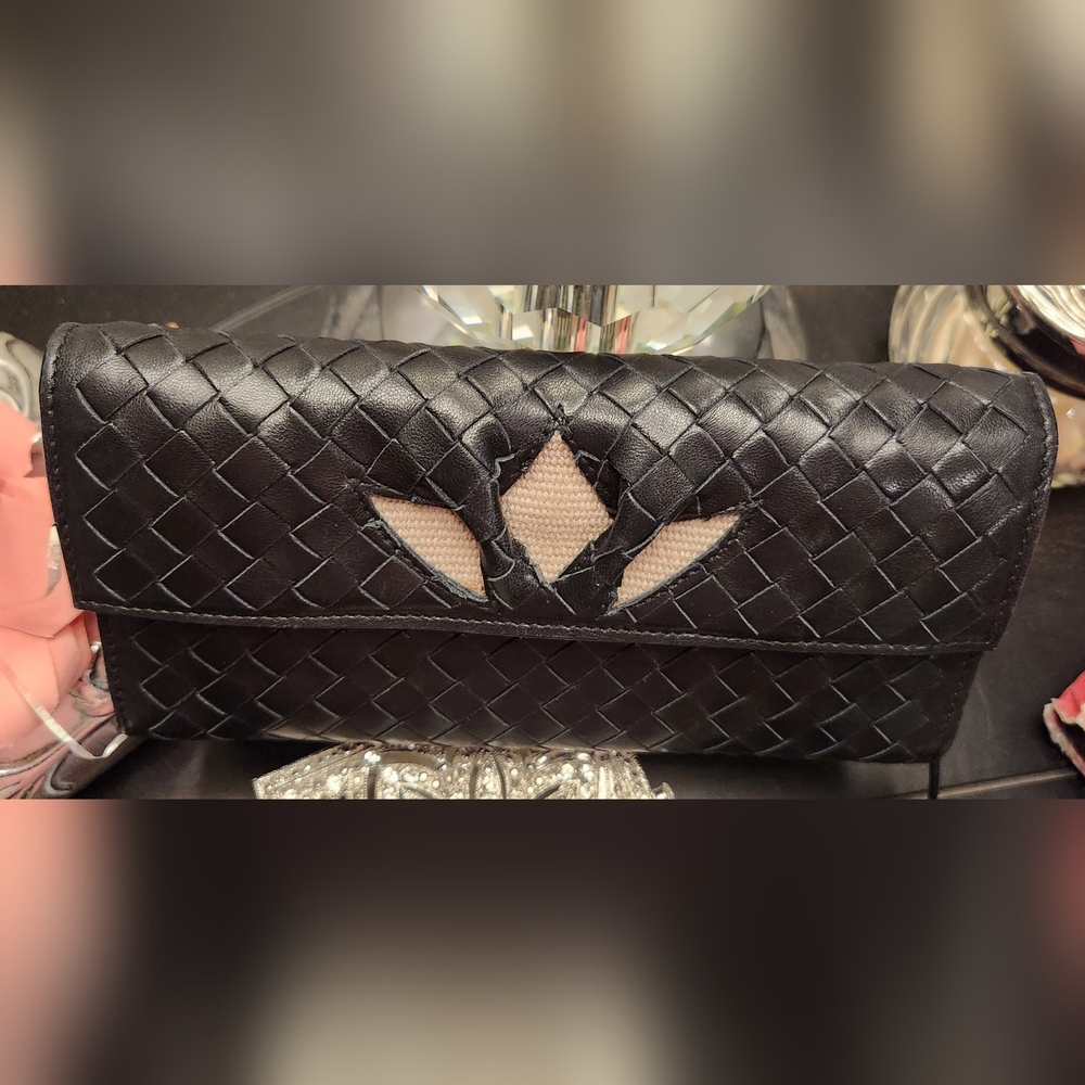 BOTTEGA VENETA Diamond Weave Wallet Black Leather EUC 150509 VACG1 1071